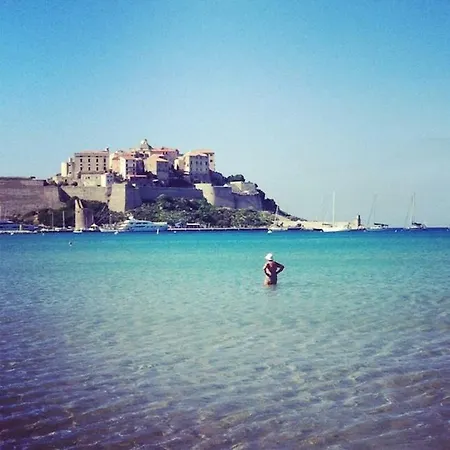 Apartamento Super Emplacement A Calvi (Corsica)