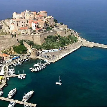 Super Emplacement à Appartamento *