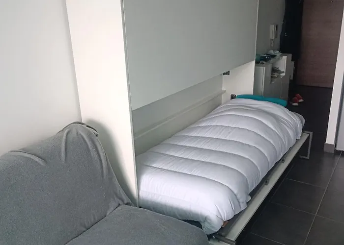 Super Emplacement A *